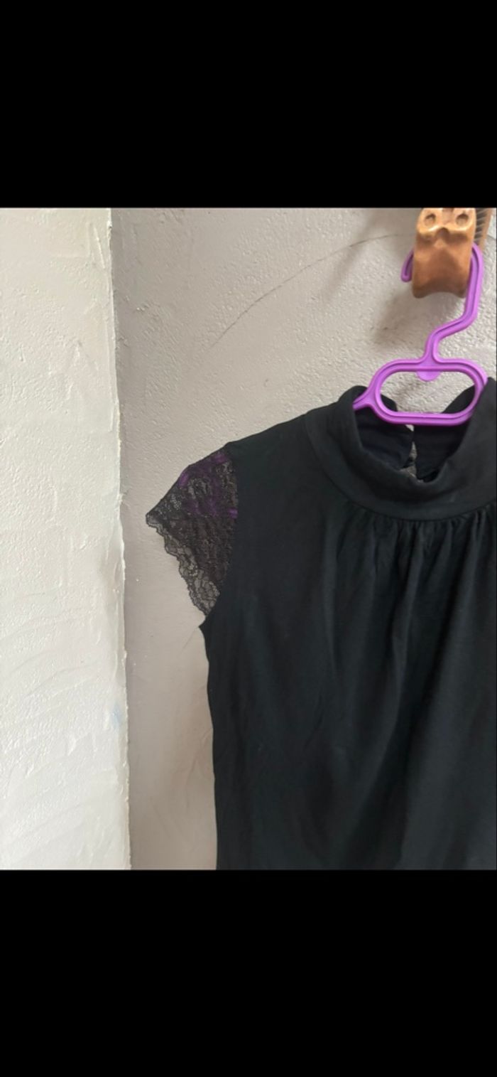 TEE shirt - photo numéro 2