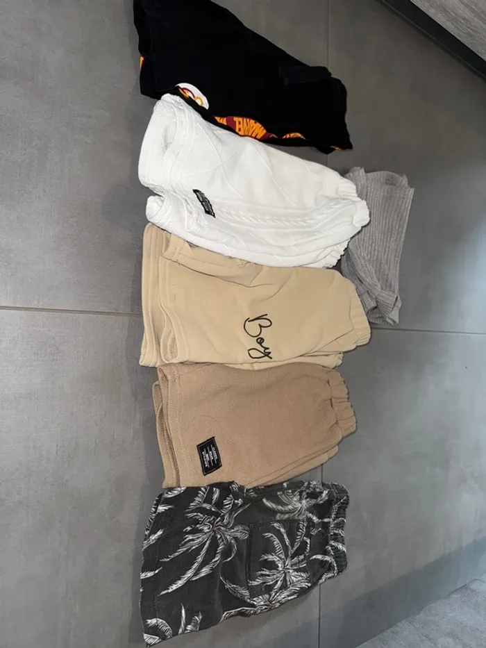 Lot de 6 short garcons taille 5 ans