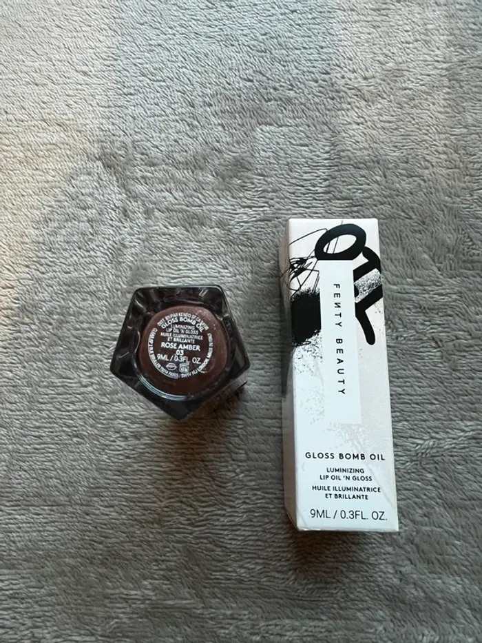Gloss Bomb Oil Fenty Beauty • Rose Amber numéro 3 - photo numéro 3