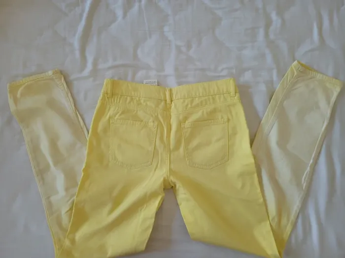 Pantalon Camaïeu jaune et blanc - photo numéro 3