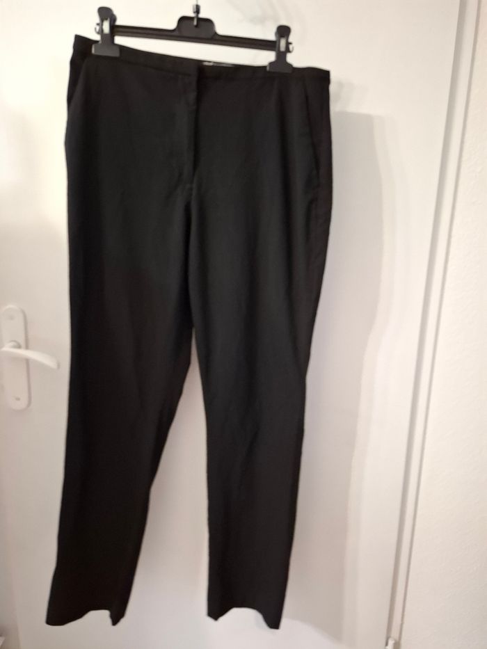 Pontalon h&m taille 42 en très bon état - photo numéro 4