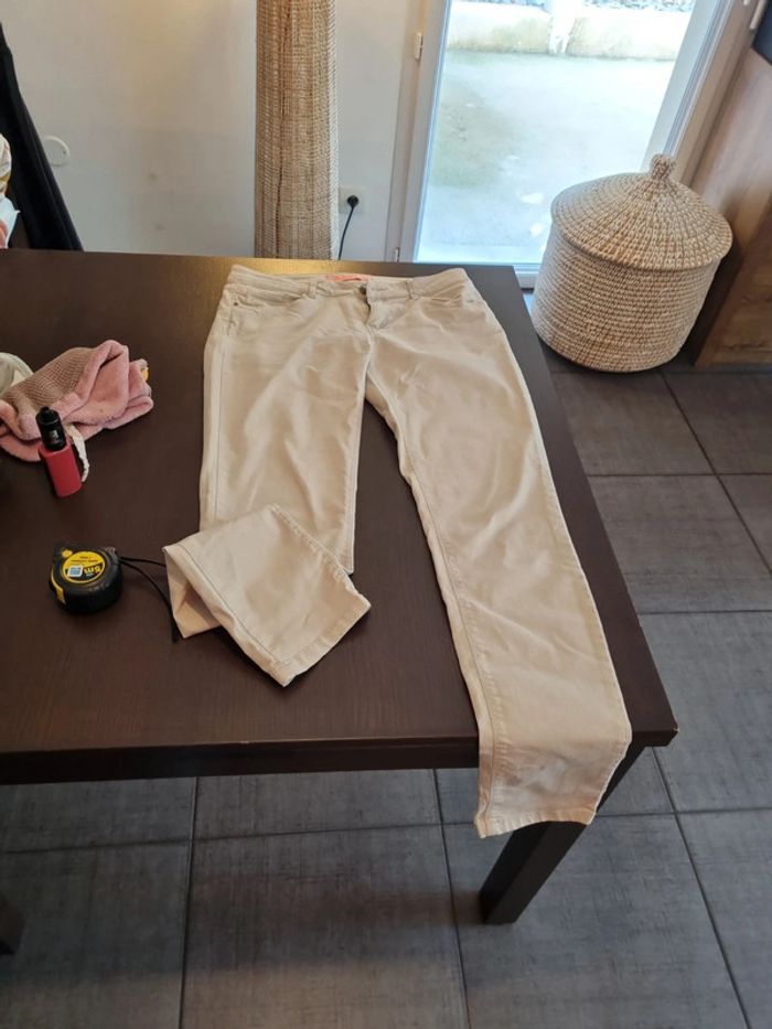 Pantalon beige souple cache cache denim taille 38 40