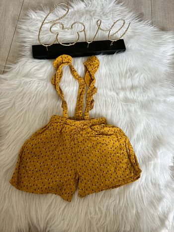 Très beau short jaune moutarde 🥰 salopette taille 12 mois