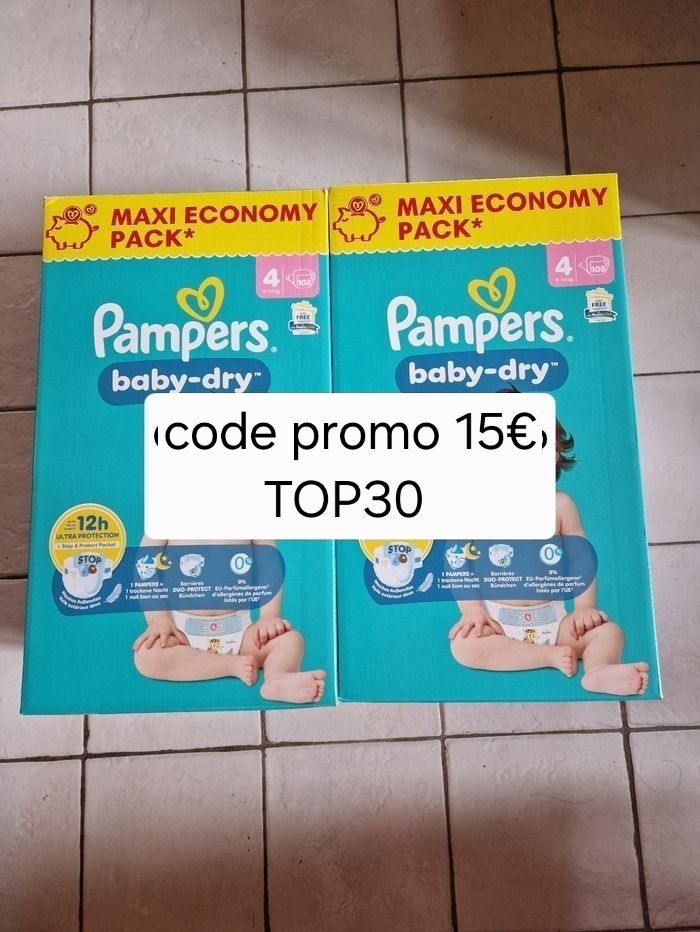 216 couches Pampers baby-dry taille 4
