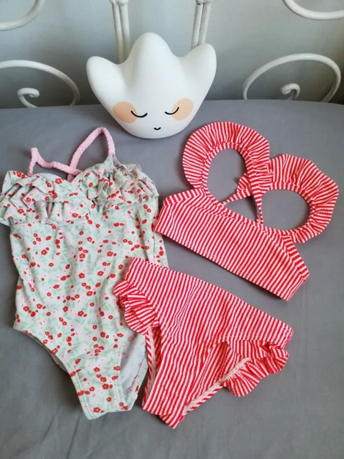Lot maillots bains vertbaudet 2 ans