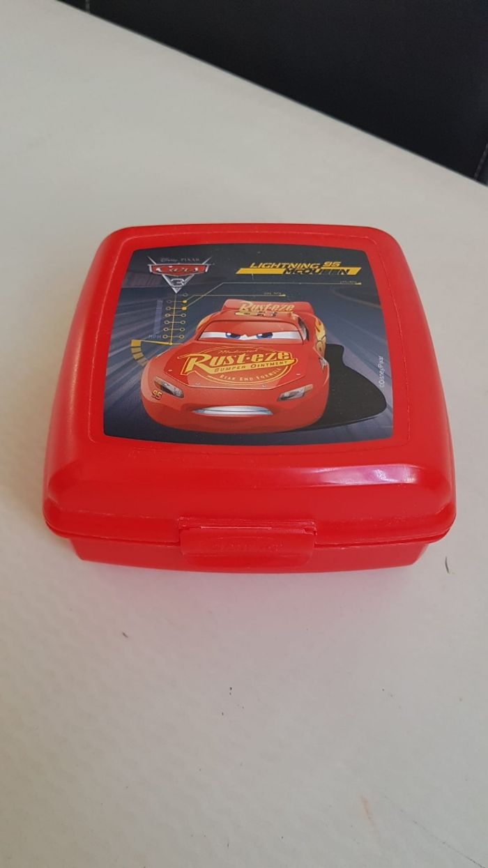 Boîte à goûter Cars