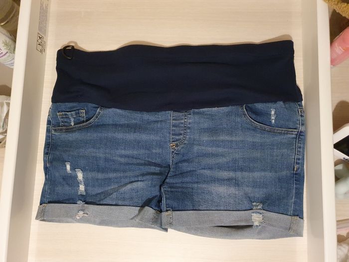 Short en jeans grossesse