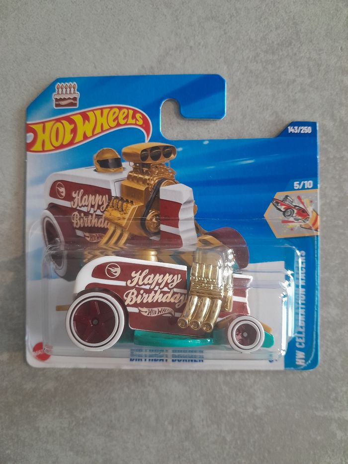 Lot de 2 Mattel Hot Wheels Treasure Hunt - photo numéro 7