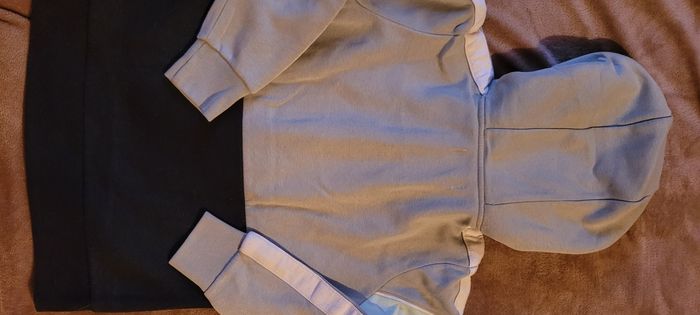 Pull à capuche - photo numéro 8