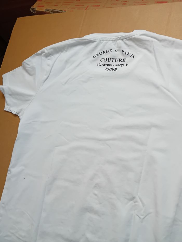 The shirt avenue Georges 5 - photo numéro 3