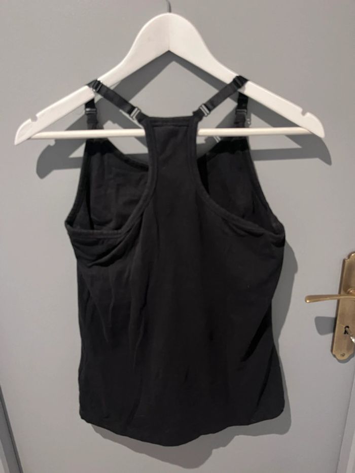 hauts de sport - photo numéro 3