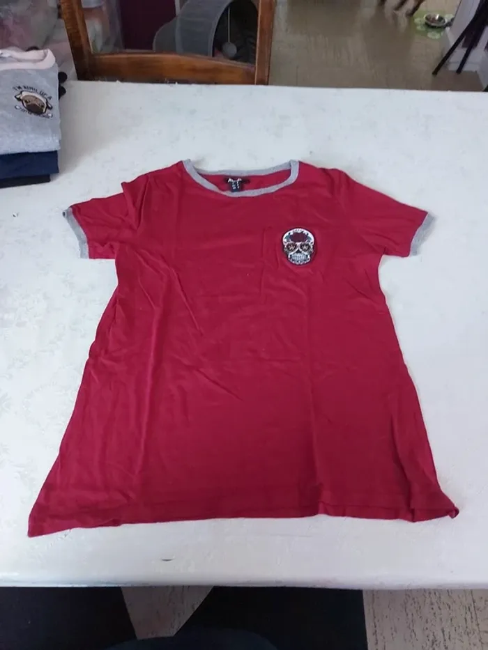 T-shirt avec un crâne mexicain