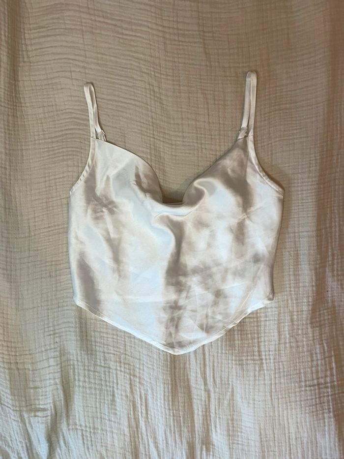 Haut en satin blanc Taille S