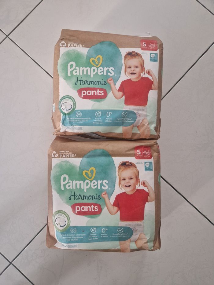 54 pants taille 5 pampers harmonie