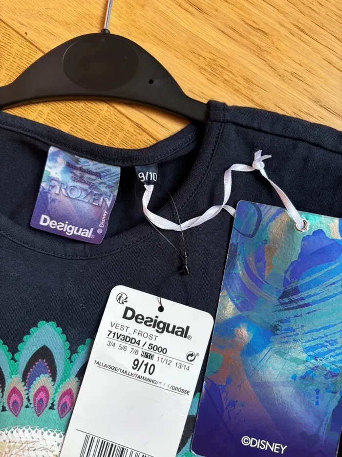 Neuve - Robe Desigual la reine des neiges 10 ans - photo numéro 4