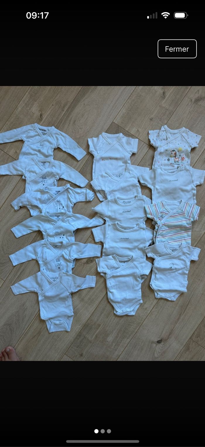 Lot de bodies naissance