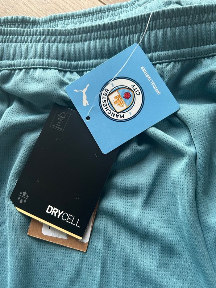 Short manchesters - photo numéro 3