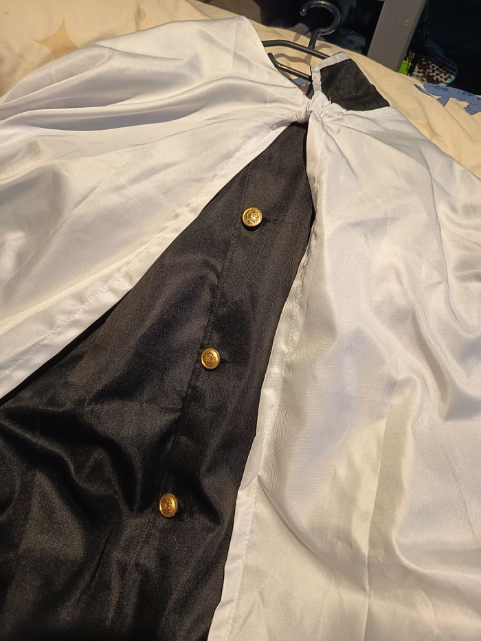 Cosplay femme Kanao dans demon slayer - photo numéro 6