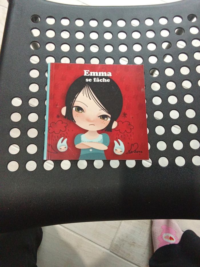 Livre, Emma se fâche