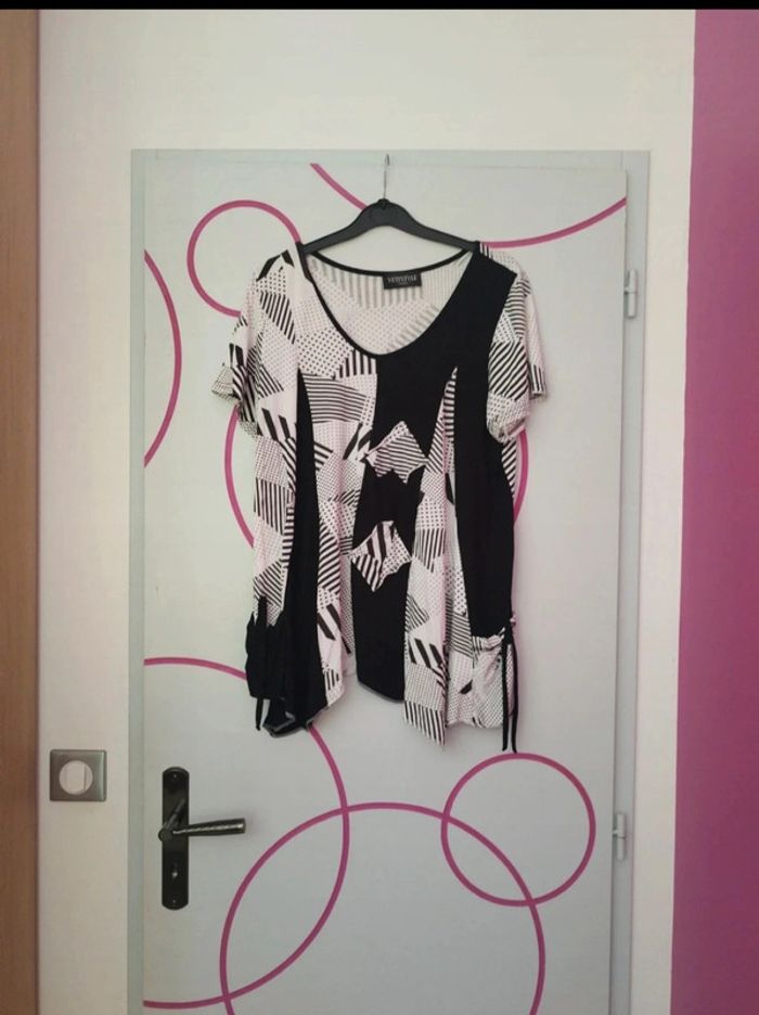 Tee-shirt manches courtes 7