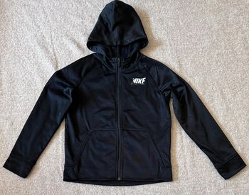 Veste à capuche Nike taille M 10-11 ans excellent état