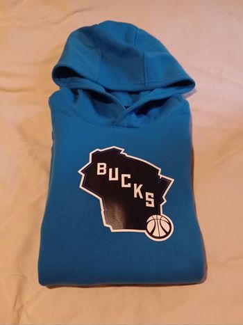 sweat à capluche "bucks"