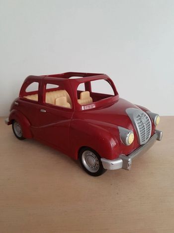 Sylvanian families voiture rouge