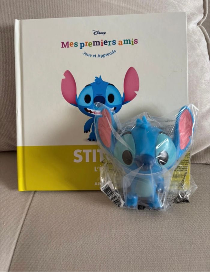 Figurine + Livre Stitch n 33 Mes Premiers Amis Disney Altaya