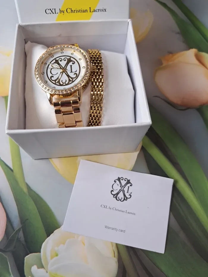 Christian L acroix Coffre Montre a quartz et bracelet pour femme - photo numéro 4