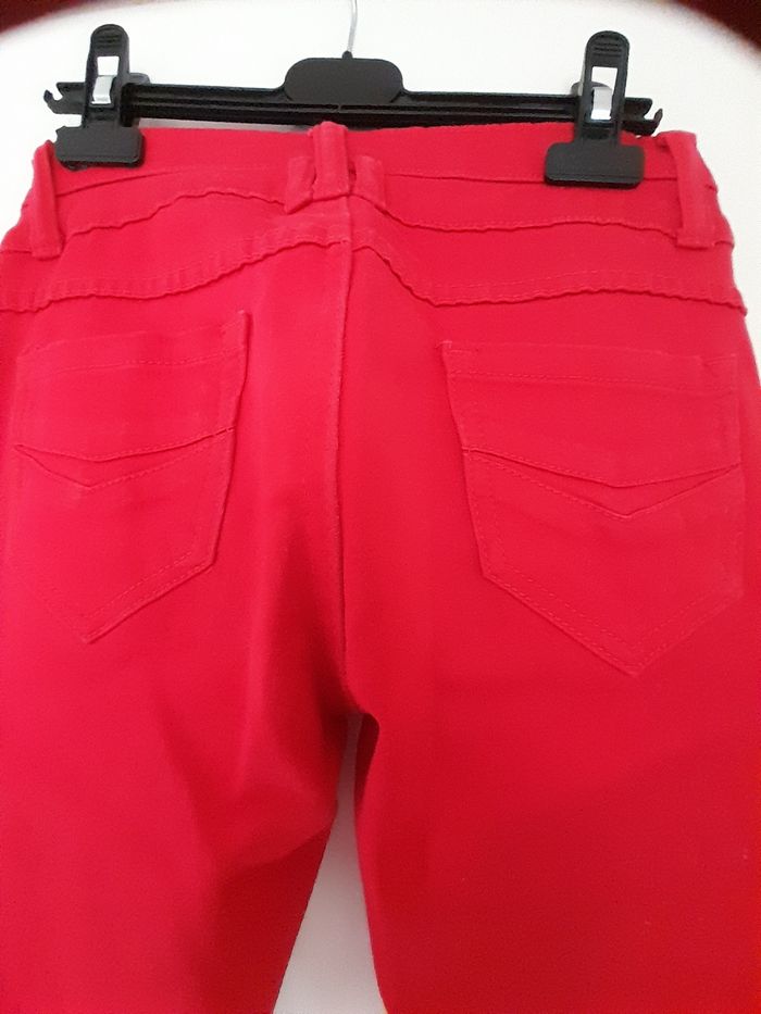 Pantalon rouge - photo numéro 4