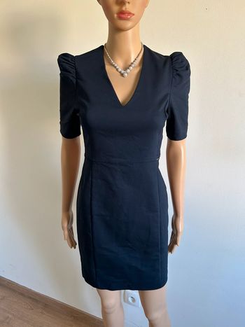 Robe bleue marine à manches courtes Morgan taille 34 jamais portée