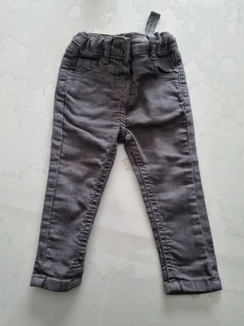 Pantalon 6 mois tape a l'œil