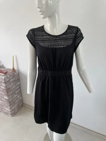 Robe noire