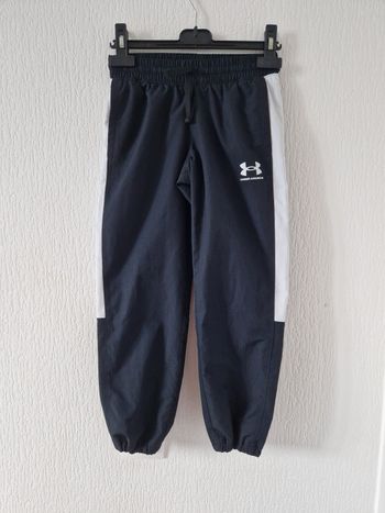 Jogging Under Armour