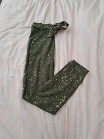 Pantalon élastiqué