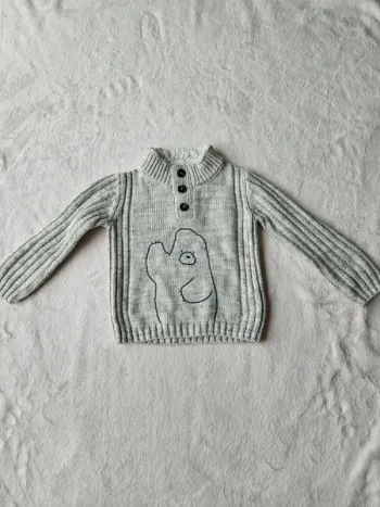 Pull bien chaud et tout doux tex baby 36m