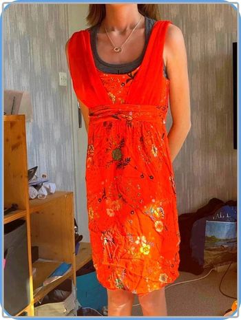 Robe taille 34 marque nafnaf