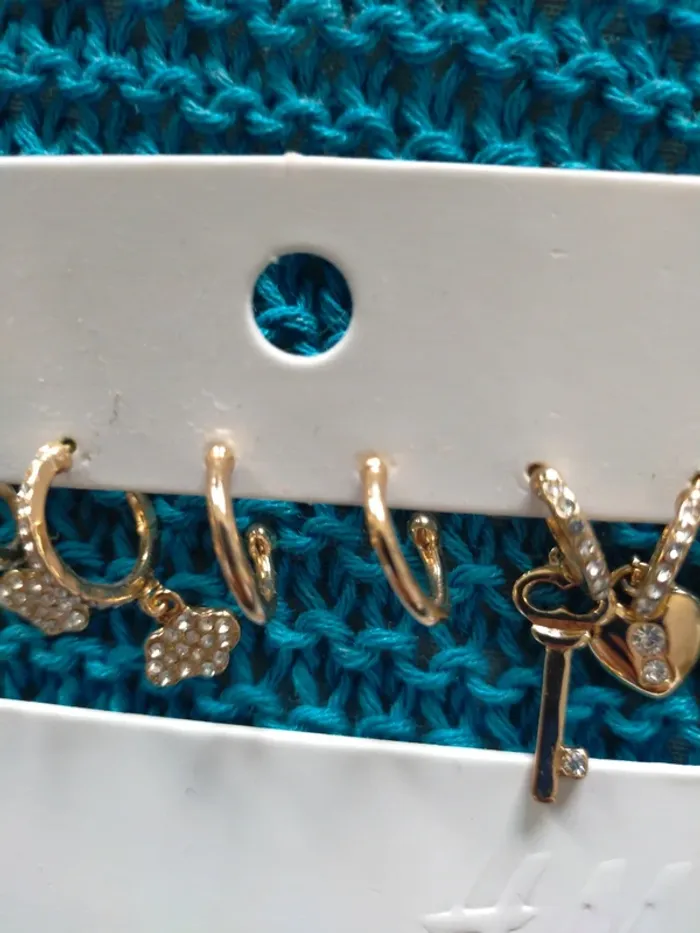 Lot 3 petites de créoles incrustées de strass - photo numéro 3