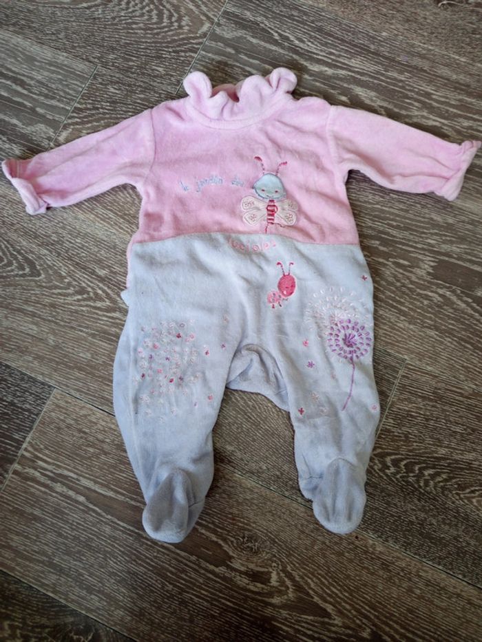 Pyjama rose 1 mois in Extenso