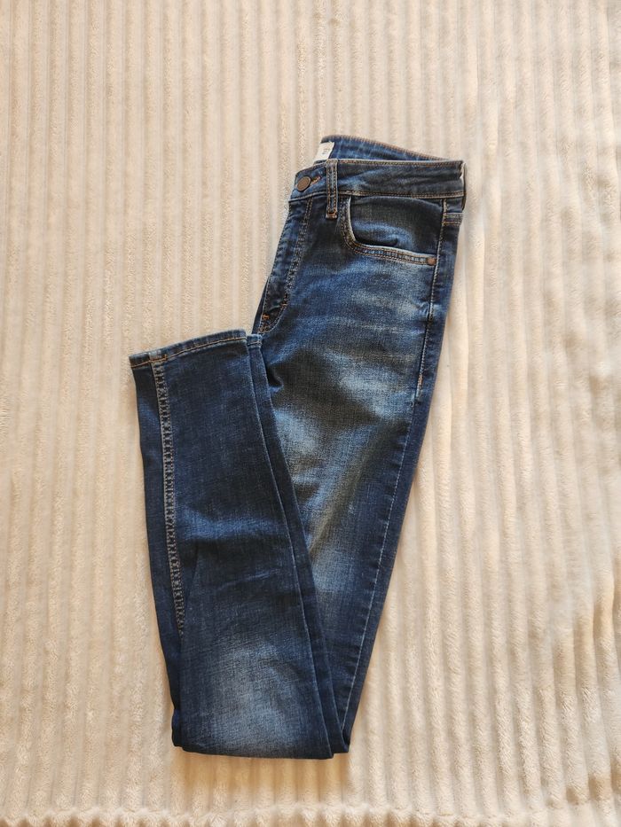 Jean slim Mango – Taille 38 – Très bon état