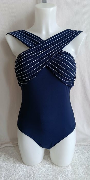 Maillot de bain Rougegorge une pièce Marin marinière 36 neuf 