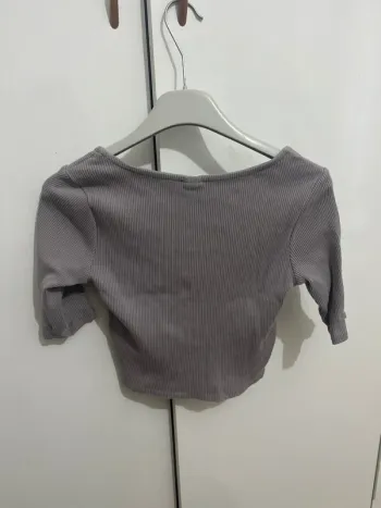 Maglietta crop con maniche a 2/4