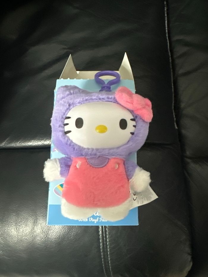 Peluche Hello Kitty - photo numéro 1
