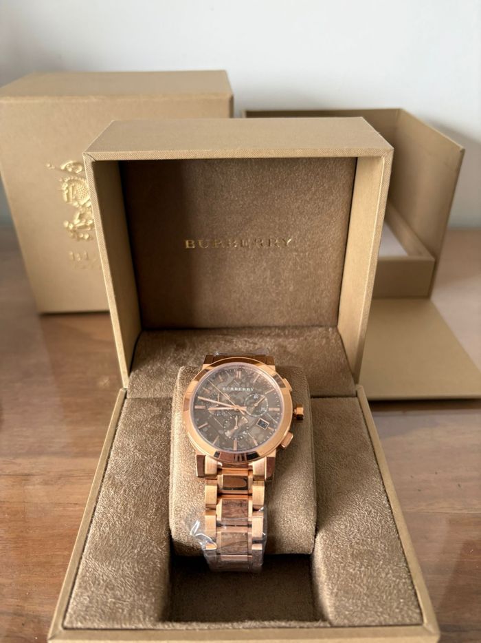 Montre Burberry rose gold neuve Authentique BU9754 - photo numéro 7
