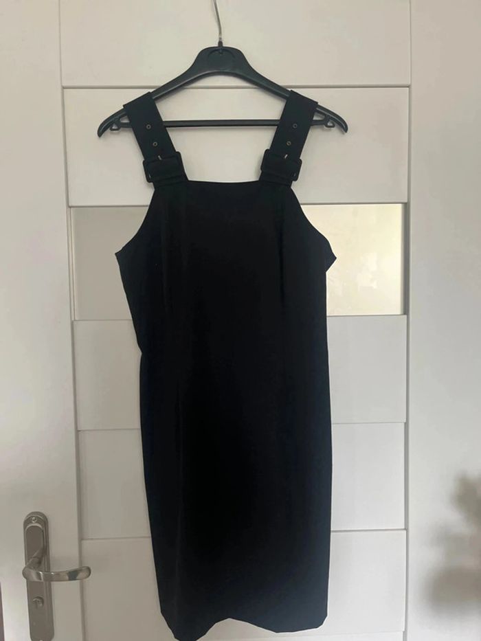 Robe noire