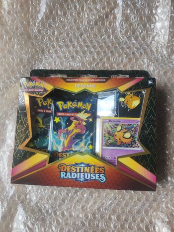 Coffret pokémon Destinées radieuses