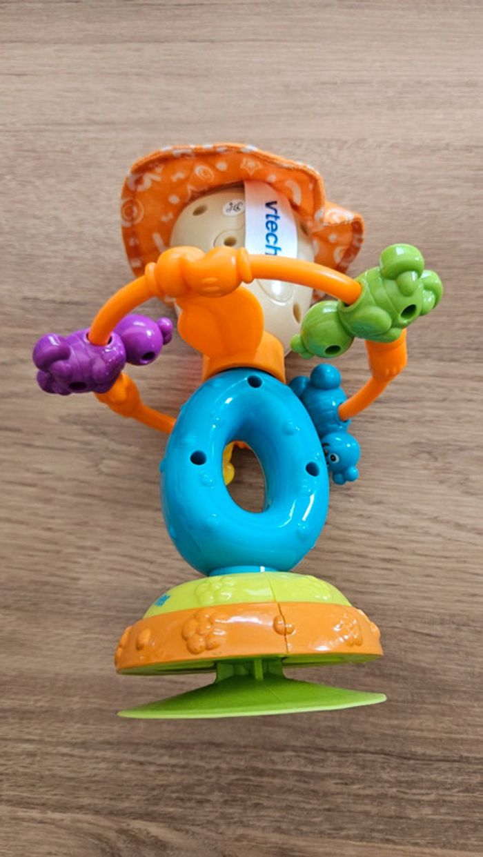 Hochet musical fermier ventouse, Vtech - photo numéro 2