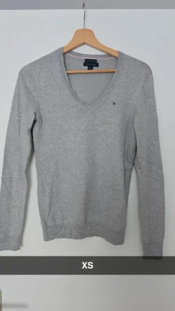 Pull gris Tommy Hilfiger
