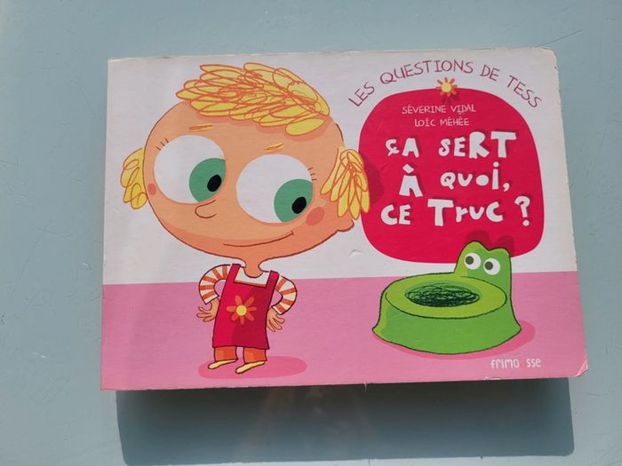 Livre tout carton Les Questions de Tess : Ça sert à quoi, ce truc? 💩 - photo numéro 2