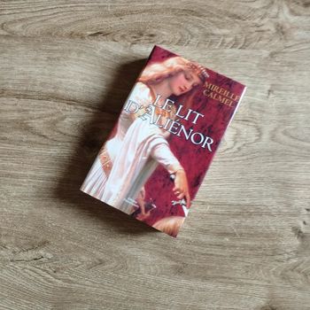 📚 Le lit d'Aliénor Mireille Calmel #emyfleury_livres